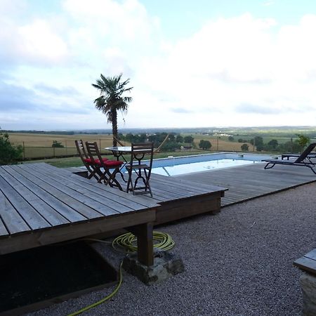 Pigeonnier De Sabaillan Bed & Breakfast Castelnau-d'Arbieu ภายนอก รูปภาพ
