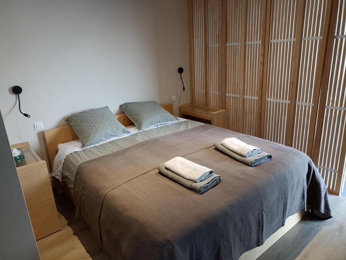 Pigeonnier De Sabaillan Bed & Breakfast Castelnau-d'Arbieu ภายนอก รูปภาพ